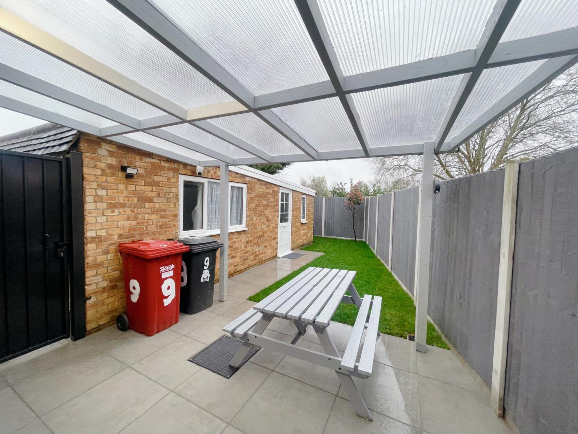 Home Near London Heathrow, Slough,Windsor,Legoland Colnbrook Extérieur photo